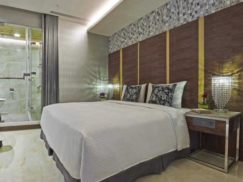 Beauty Hotels Taipei - Hotel Bstay Self Check In Экстерьер фото