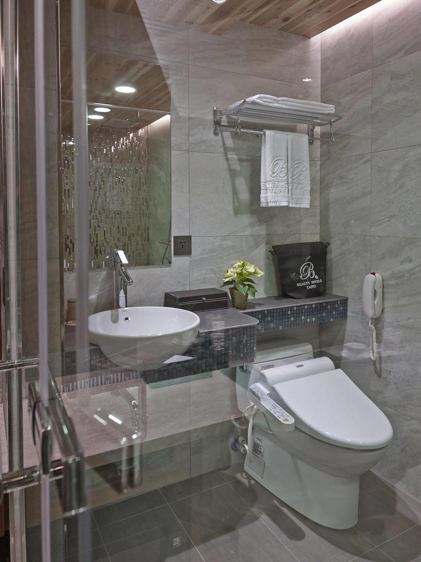 Beauty Hotels Taipei - Hotel Bstay Self Check In Экстерьер фото