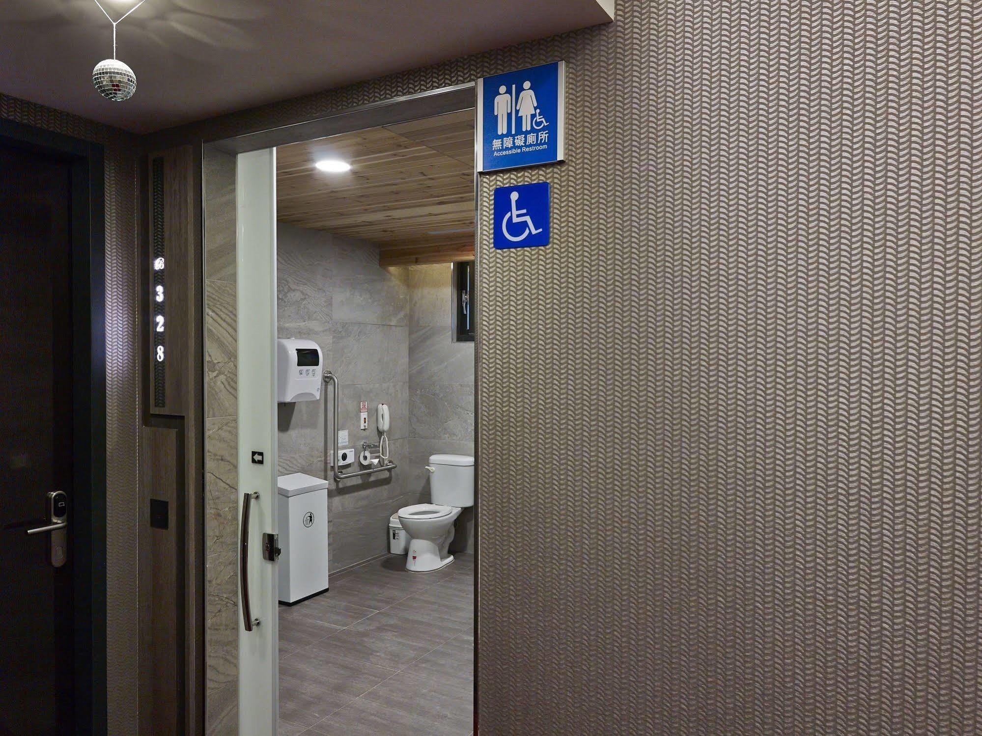 Beauty Hotels Taipei - Hotel Bstay Self Check In Экстерьер фото