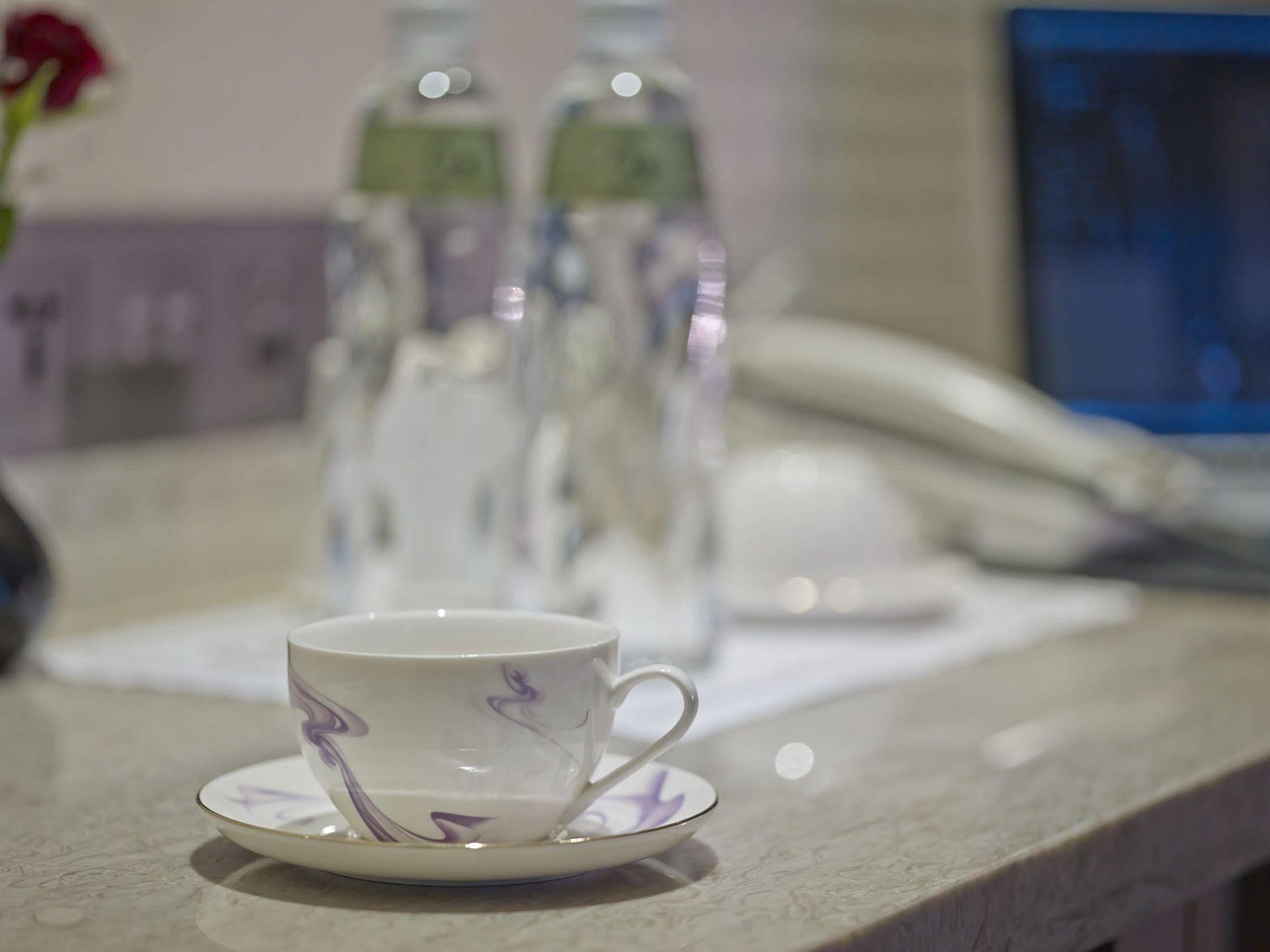 Beauty Hotels Taipei - Hotel Bstay Self Check In Экстерьер фото